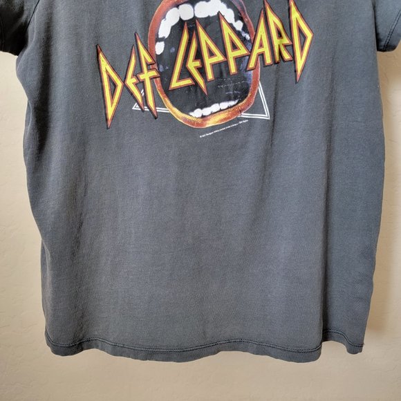 Torrid Def Leppard Classic Fit Crew Graphic Band Tee Shirt - Picture 5 of 11